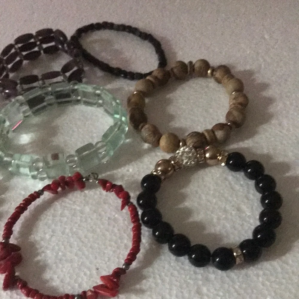 Assorted Women's Natural Beaded Bracelet Set - Multi Color